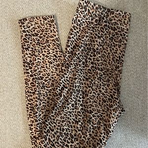 Cheetah print leggings